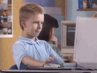 Gif apresenta a filmagem de um garoto utilizando um computador antigo. Ele olha para a câmera e dá um joia, em sinal de aprovação, mas tom irônico. A imagem foi extraída de uma série de comédia.