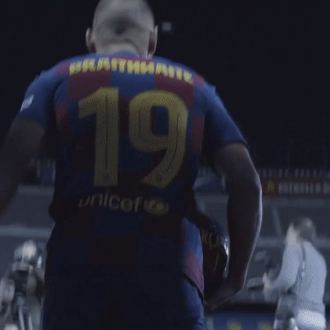 🔄 72' Última substituição no Barça!
⬆️ Estreia de @MartinBraith 👏
⬇️ @AntoGriezmann
🔵🔴 #BarçaEibar 3️⃣-0️⃣