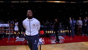 Happy birthday to the Raptors GOAT Kyle Lowry. 