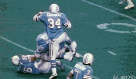 Happy Birthday to Earl Campbell. Squashed souls & brought the every single Sunday. 