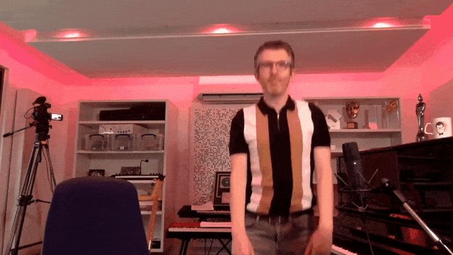 Who knew singing was so physical?!
Warm up those vocal chords and sing it from your living room with Choirmaster @GarethMalone and his
Great British Home Chorus → https://youtu.be/FXg0pYED35E