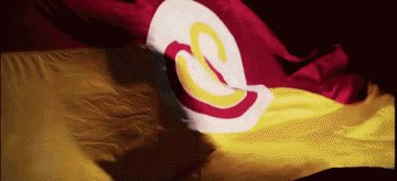 Oy vermek için tek ihtiyacınız olan 1 @GalatasaraySK Taraftar Token. Zaten sizin varsa, oy kullanmaya hakkınız var demektir. Taraftar tokenlerin son kullanma tarihi yoktur. Eğer henüz sahip değilseniz, doğrudan Socios uygulamasından edinebilirsiniz.
