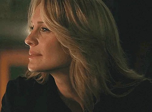 Happy 54th birthday Robin Wright 