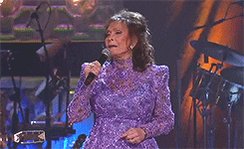 Oh my gosh I almost had a heart attack when I saw Loretta Lynn trending but.. Happy Birthday Miss Loretta!! 