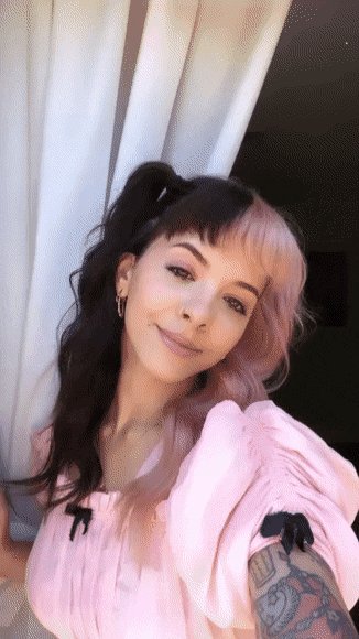 Stream play date y all (and happy birthday to Melanie Martinez)  