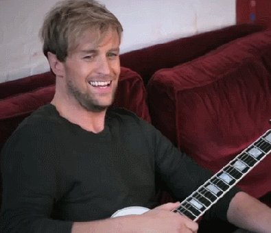 Happy 40th birthday to Kian Egan ( 