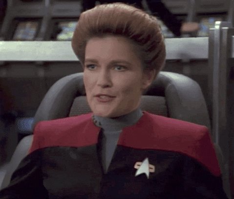 Happy birthday to Kate Mulgrew ! - fantastic captain of Voyager 