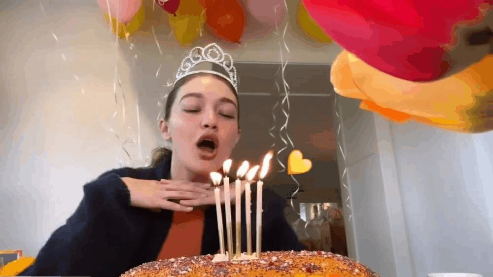 HAPPY BIRTHDAY GIGI HADID 

