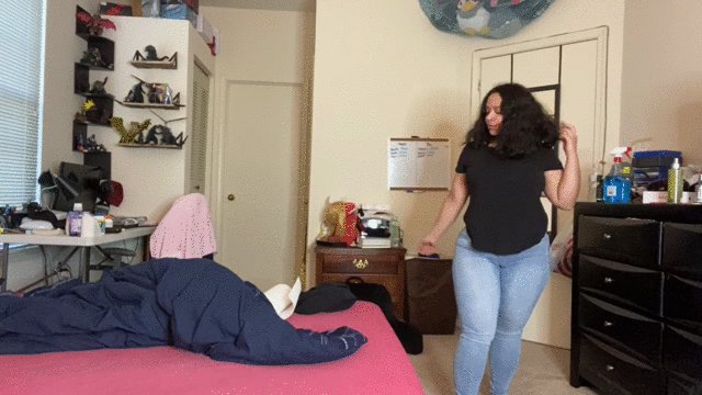 “Just sold a #clip - Step-Daughter Torments Tiny Family More Pt 2 https://t...