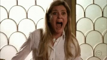 Adriana Esteves Sreaming GIF