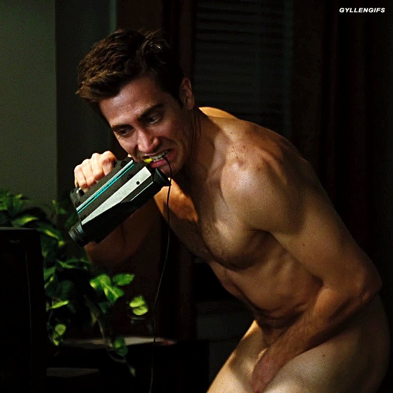 Jake Gyllenhaal Naked