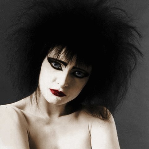 Happy 63rd birthday to a true original - Siouxsie Sioux. 