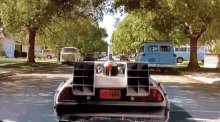 Tanty De Lorean GIF