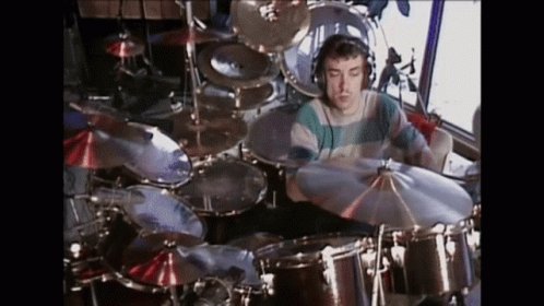 The legendary Rush drummer Neil Peart would celebrate his 69 birthday this September 12. Happy birthday, Neil! 