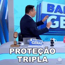 Protecao Tripla Reinaldo Gottino GIF