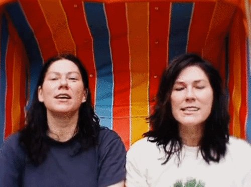 Happy 59th birthday, Kim & Kelley Deal !    