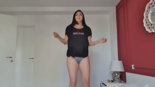 Want to see without t-shirt?   https://t.co/rSpbMmRkek https://t.co/djp1jq3J6C