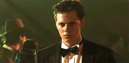 Let\s all wish a very happy 30th Birthday to the awesome Bill Skarsgard! 