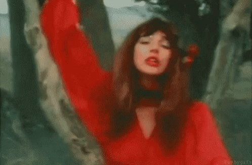 Genuinely clutches my heart when u saw Kate Bush trending. Happy birthday, Lionheart. 