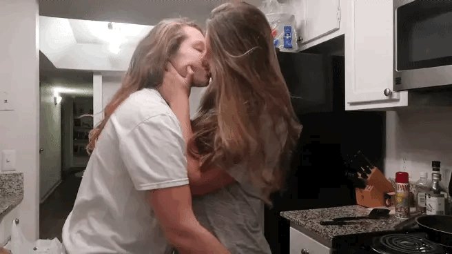 Redhead sensual daddy makeout