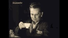 Josip Broz Tito Dobar Skroz GIF