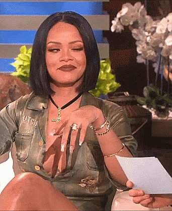 Ellen Ellen De Generes GIF