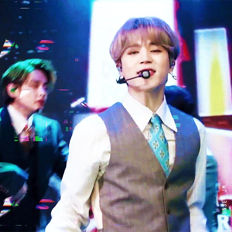 未使用級 BTS ダイナマイト PV JIMIN着用 スクリプトジャケット 46 未