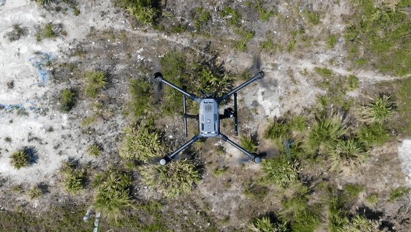 DJI представила дрон M30 — он может летать под проливным дождём и при сильных порывах ветра