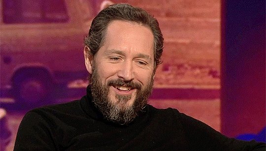 Happy 43rd birthday today to the ever wonderful Bertie Carvel! 