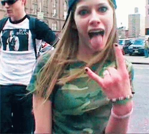 Happy birthday to Avril Lavigne who found fame after throwing a coffee at Leo Varadkar. 