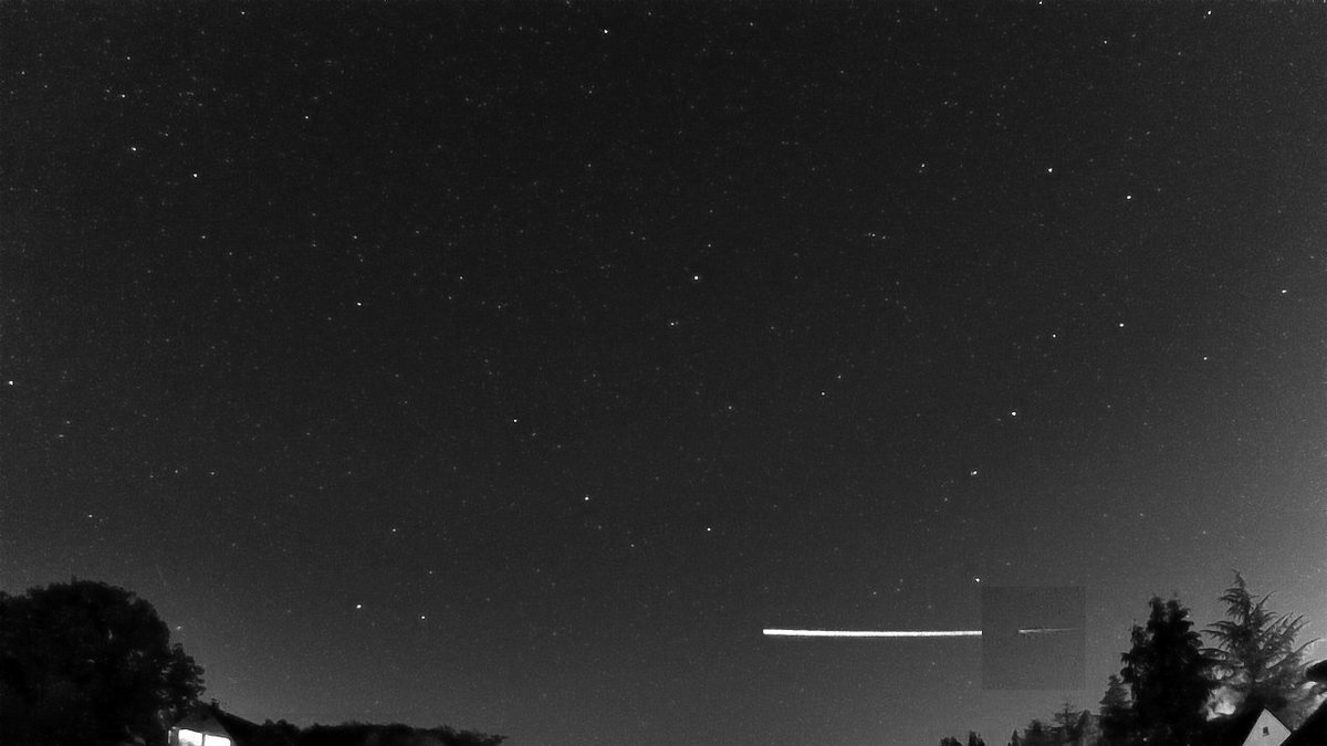Meteoroid bouncing back into Space? Eir94PlWAAgkAMP