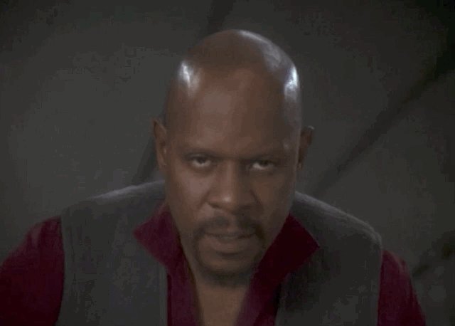 Wishing a very happy birthday Avery Brooks!

Here\s to you, captain!    