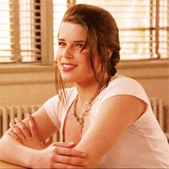Happy Birthday Neve Campbell! 