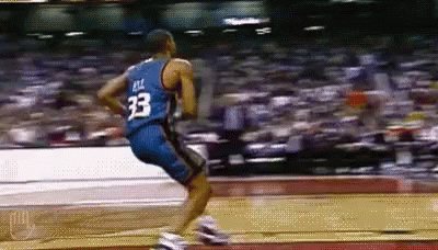 Happy birthday to the greatest Duke NBAer - Grant Hill.  48 today. 