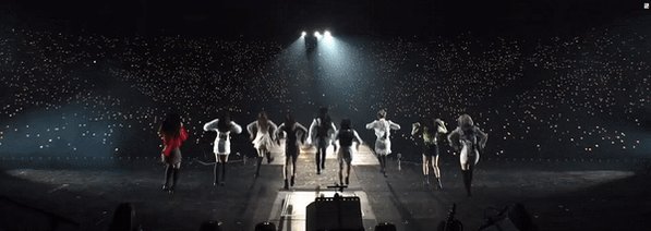 TWICE (NO) Brasil on X: 🗞 - O TWICE ultrapassou 1 BILHÃO de