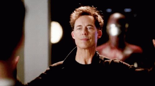 Happy birthday to Tom Cavanagh!!!!       