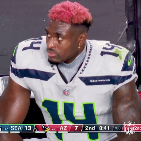 Nick on Twitter: "@NFLonFOX @AaronDonald97 @KingHenry_2 @dkm14 @RamsNFL  @Titans @Seahawks Ummmmm...dk metcalf. The only person in the nfl that can  rock a crop top sweater and pink hair lol https://t.co/iwwDRi0M69" / Twitter