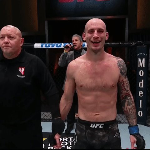 Short-notice stunner!
@PalatnikovMMA takes it in an absolute FOTN contender 👏 #UFC255 https://t.co/7qepYakCFG