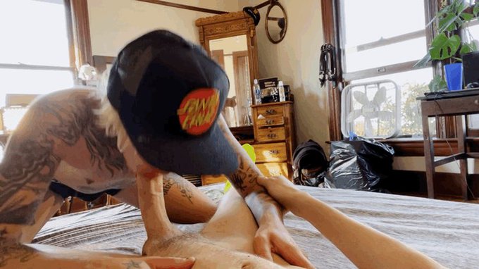 Would you let this skaterboy suck and fuck your cock? ft. @MaxxxieXL 
https://t.co/oX9aNX1E8V?
https://t