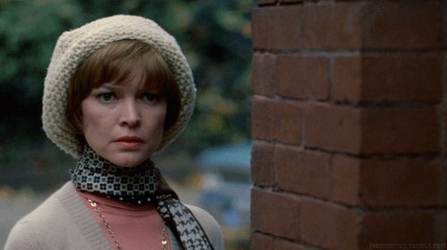 Happy 88th birthday, Ellen Burstyn! She\s incredible     