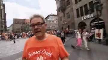 Tolzin Impfgegner GIF