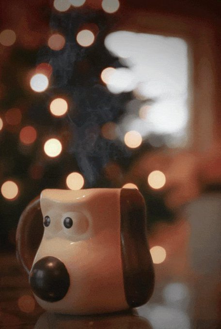 One of you lovely people got me THE Gromit Mug!!!!
Life is good :^)
Have a merry Christmas everybody?