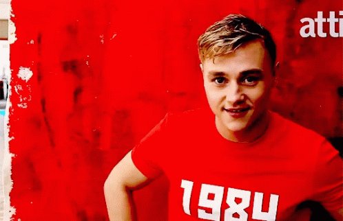 Happy birthday my lovely boy, ben hardy!   