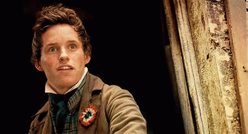 HAPPY BIRTHDAY EDDIE REDMAYNE! i hope you have a day as wonderful as this gif of you! 