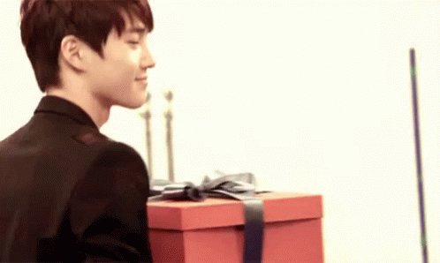 엑소 장이씽 선물 발렌타인 GIF