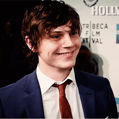 Happy bday to my bestie evan peters,
ilysm bestie !!!!! 