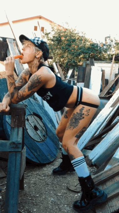 SoCal hotties, I’m tryna fuck more in my backyard! DM 2 collab! ??? https://t.co/dmPd0uOJ4y