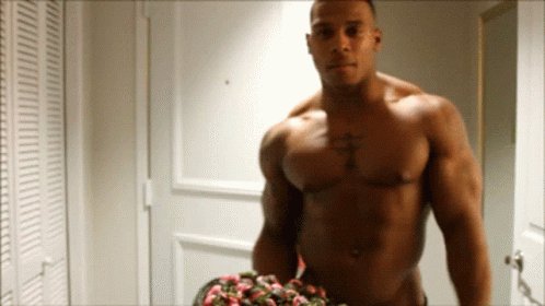 I&rsquo;d like chocolate for Vday https://t.co/BS3RQg26vh