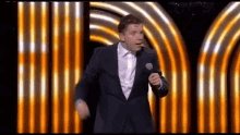 Happy birthday to Lee Evans who\s 57 today....if you forgot, don\t sweat it, he does enough of that for all of us. 