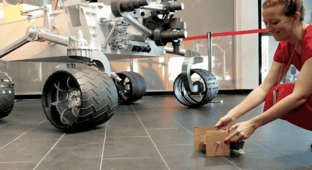 Teachers & parents: @NASAPersevere is on Mars, but the science is just getting started. Budding explorers can design, launch and land a spacecraft with our Mission to Mars Student Challenge. Students’ work can even be featured on the showcase page! https://t.co/P2mLPU5eli https://t.co/qqwDjUy43S